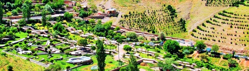 Сенендж е град с красота като от рай, съчетаващ природа и история
